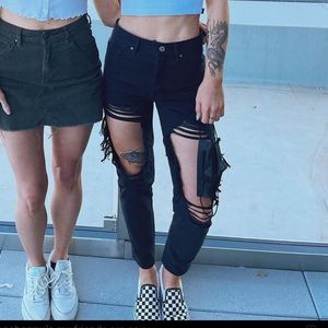 Black distressed jeans